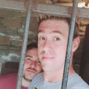 Meet your Posher, Travis